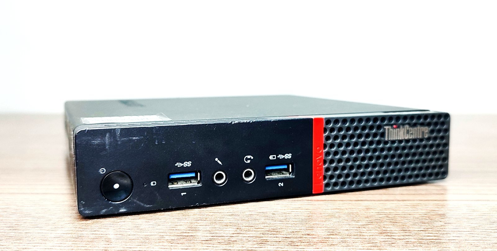 Lenovo ThinkCentre M900 İ5 6 Nesil 8 GB DDR4 RAM 256 GB M2.Nvme SSD 22" Windows 10 PRO Masaüstü Bilgisayar(2.EL MİNİ PC)