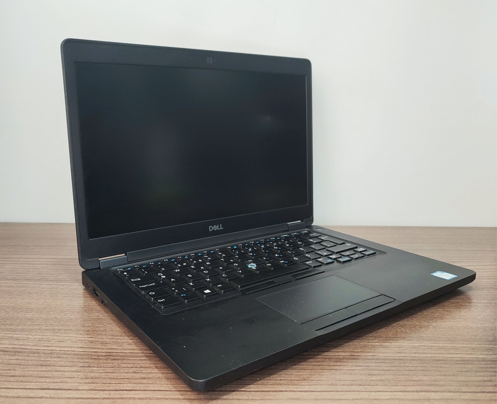 DELL VOSTRO 5490 İ7 10510U 16GB DDR4 512GB SSD MX250 2GB Win10 14" 2.El Dizüstü Bilgisayar (A Kalite)